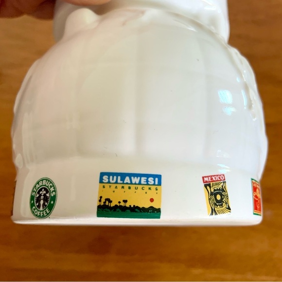 Starbucks embossed globe large mug - Picture 6 of 11